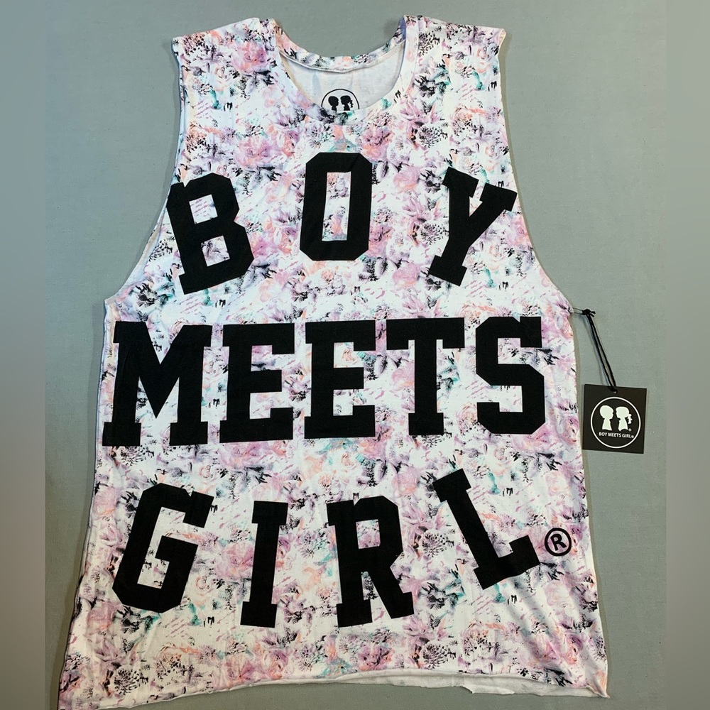 Boy Meets Girl Armhole Tank Top Size M/L New With Tags